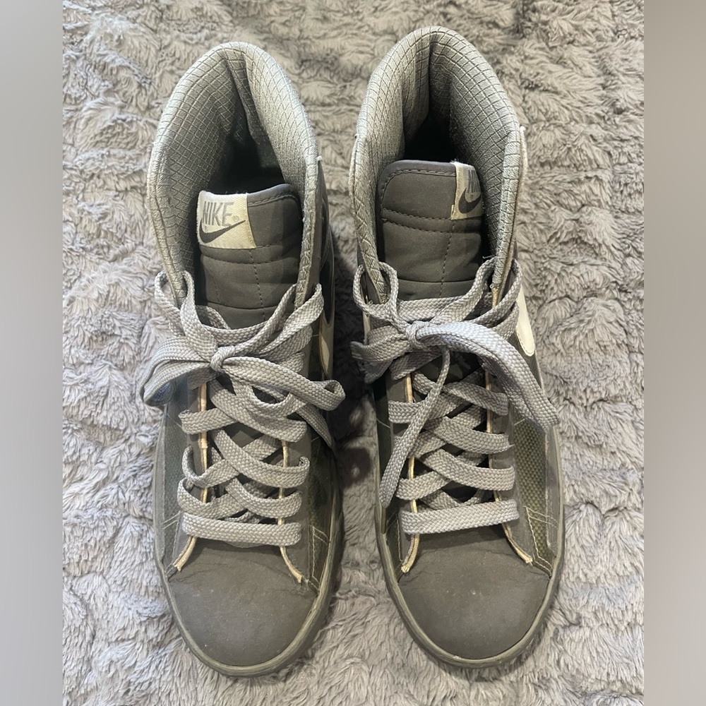 Nike Blazer High Shadow Grey